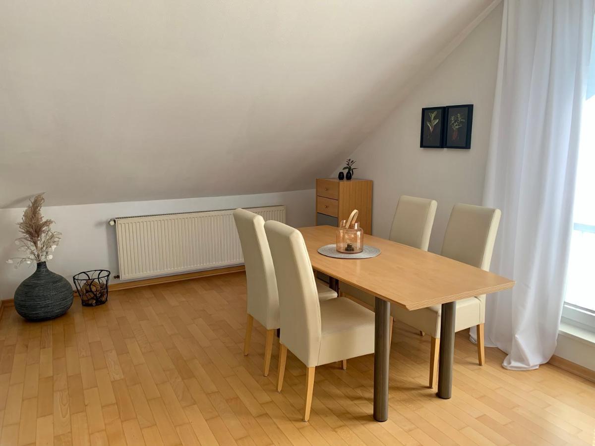 Meine Oase Ferienwohnung !!! Nicht Fuer Monteure !!! Хорн-Бад Майнберг Екстериор снимка