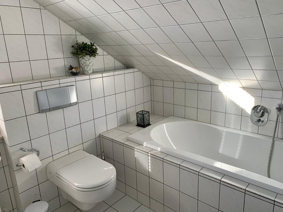 Meine Oase Ferienwohnung !!! Nicht Fuer Monteure !!! Хорн-Бад Майнберг Екстериор снимка